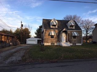 1514 Longview Dr, Latrobe, PA 15650