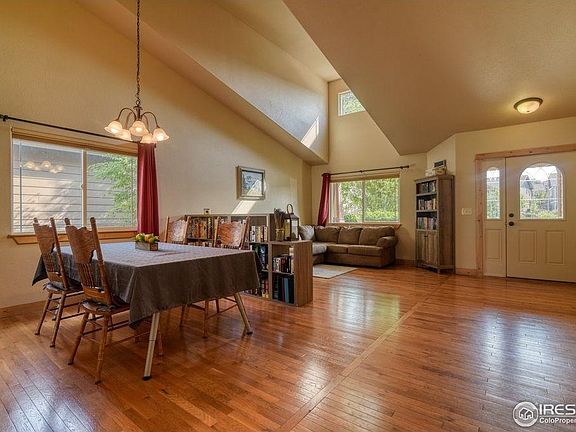 4th image of 1743 Green River Dr