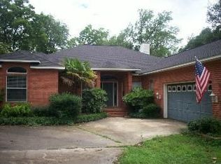 5749 Mill Pond Ln, Milton, FL 32583