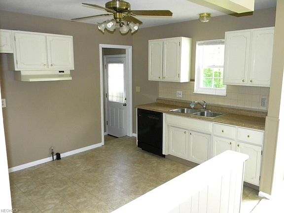 4th image of 343 Erieview Blvd