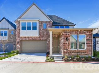 401 Thornton St, Fort Worth, TX 76106