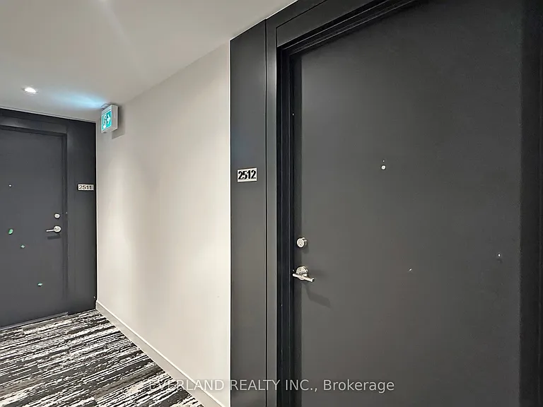 252 Church St #2512 — Photo 24