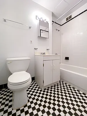 Rented by Compass | media 9