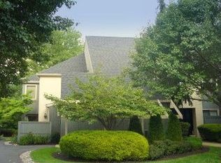 904 Chanticleer, Cherry Hill, NJ 08003