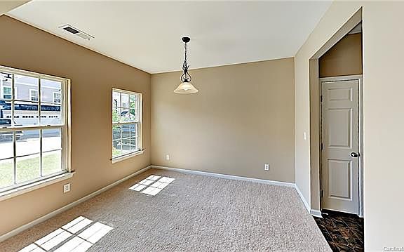 3rd image of 372 Battery Cir
