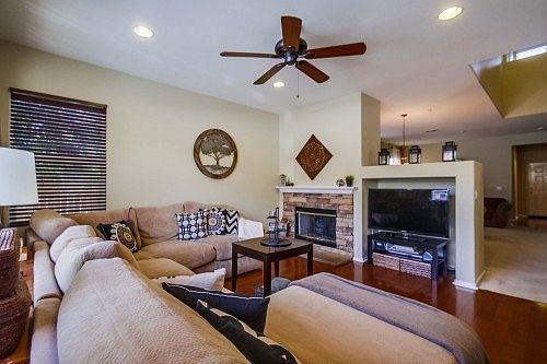 5th image of 10255 Spruce Woodlands Way