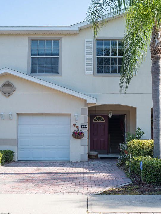 1st image of 206 King Neptune Ln
