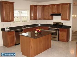 11 Freeman Ter, Lawnside, NJ 08045