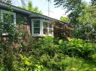 26104 W Blackhawk Ave, Ingleside, IL 60041