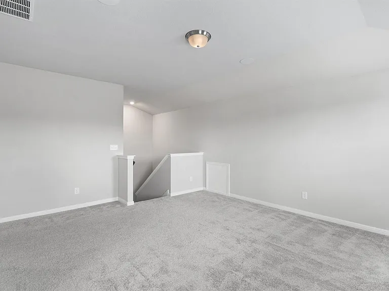 209 Golden Plains Pkwy — Photo 6