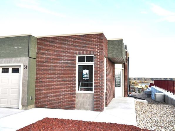 34 SW Palisades Way NE, Medicine Hat, AB T1C 2B4