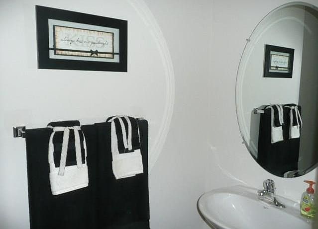 1st image of 4095 Elizabeth Ave #166