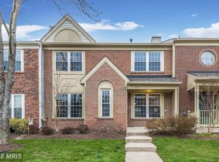 877 Waterford Dr, Frederick, MD 21702