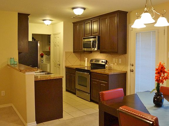 5th image of 5006 SW Oxford Pl