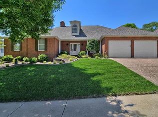 156 Huntington Downs, Saint Charles, MO