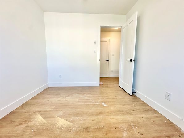 2 bedroom rental in Burnaby — photo 20