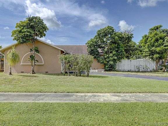 2nd image of 8360 NW 47th Ct