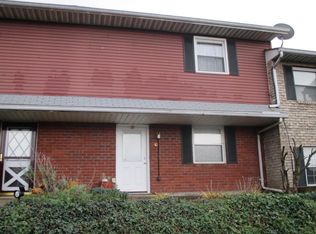 40 Trenton Ct, Wilkes Barre, PA 18702