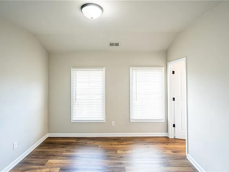 3657 Princeton Ave — Photo 24