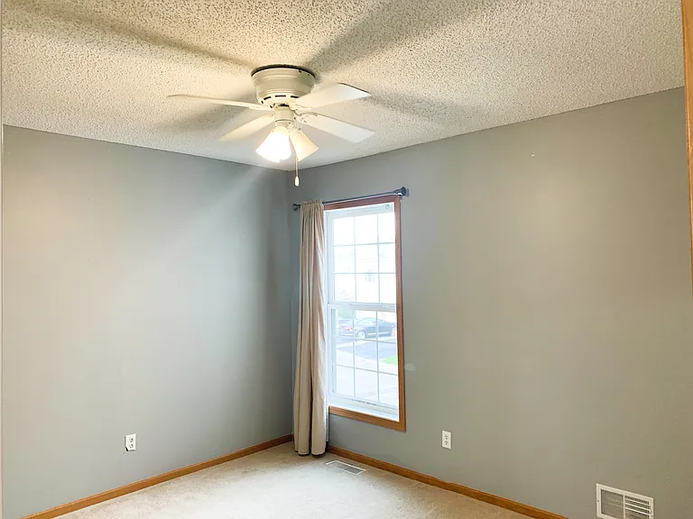 15443 Foster Dr N — Photo 8
