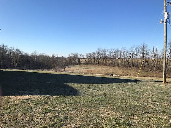 4th image of 9064 Creamery Pike