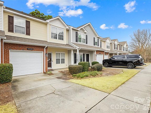 2nd image of 15558 Stronvar House Ln