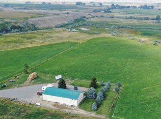 27 Lane Dr, Cody, WY 82414
