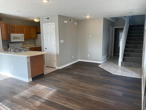 2nd image of 2624 E Olson Dr