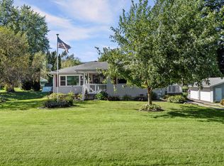 W4911 Harvest LANE, La Crosse, WI 54601