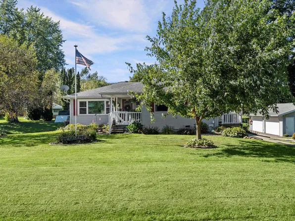 W4911 Harvest LANE, La Crosse, WI 54601