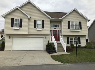 1103 Bailey Cir, Morgantown, WV 26508