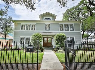 1036 E 7th 1/2 St, Houston, TX 77009