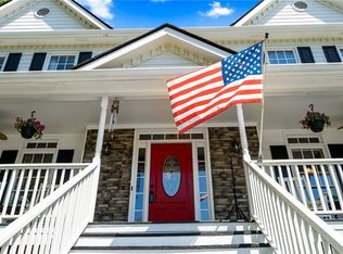 209 Ridgeview Ct, Canton, GA 30114