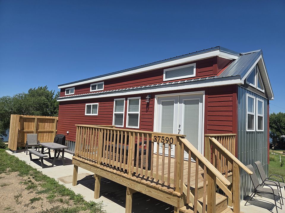 1st image of 37590 Pelkofer Dr