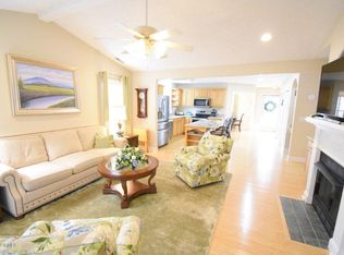 131 Luke Ct, New Bern, NC 28560