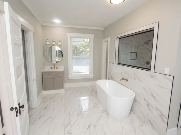 1930 Peabody Ave, Memphis, TN 38104