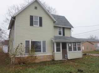 102 N Bridge St, Aroma Park, IL 60910