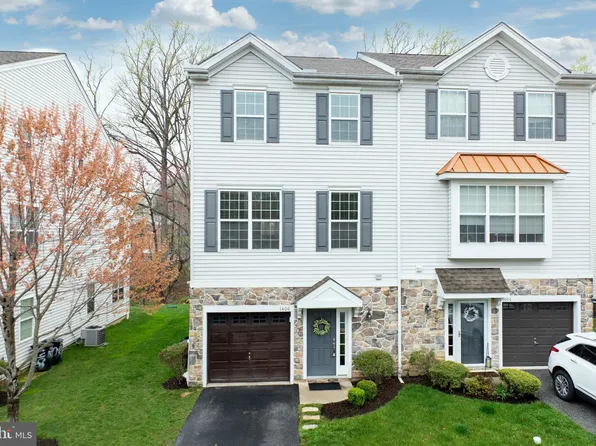 1406 Brayden Dr, Boothwyn, PA 19061