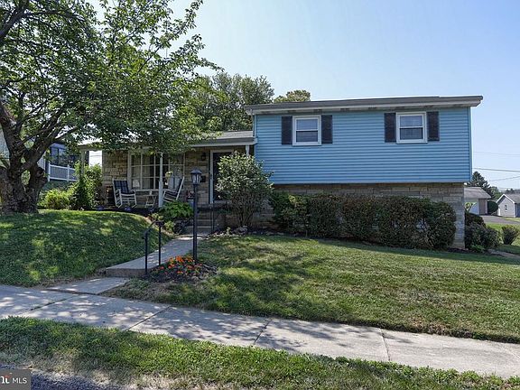 2nd image of 512 Beech Ave