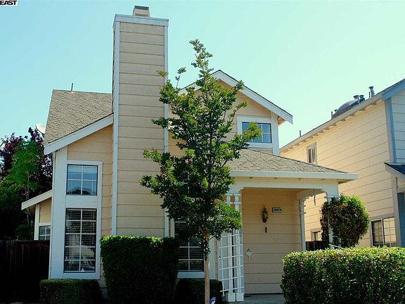 4th image of 39926 Potrero Dr