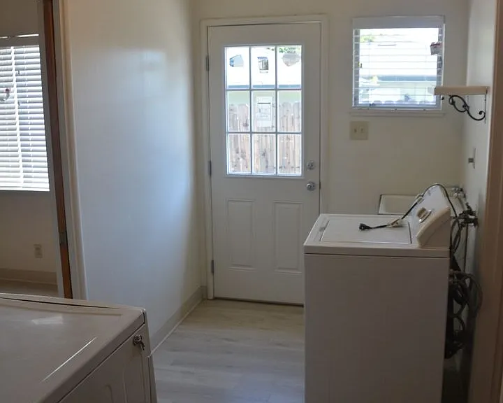 3809 Lassen Dr — Photo 9