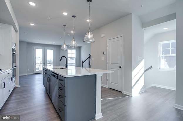 1st image of 2577 Grangemill Ln