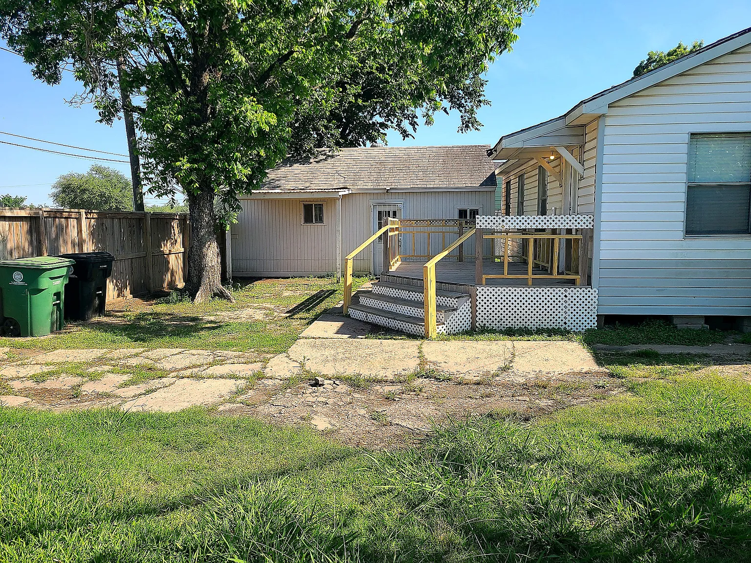 2 bed, 680 sqft, $1,200 — Photo 3