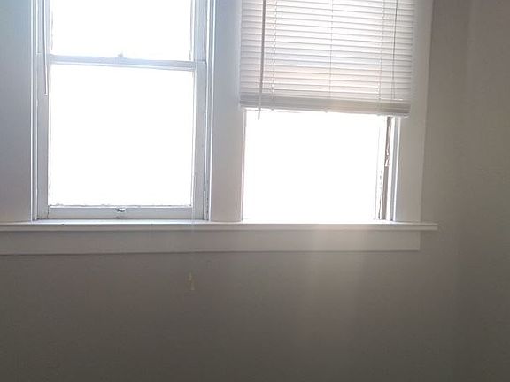 4th image of 1839 11th Ave APT A