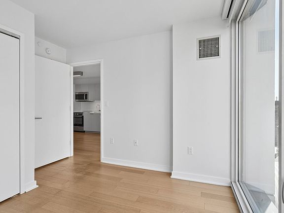 4th image of 400 W 113th St APT 1417