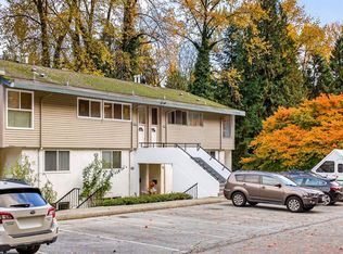 1958 Highview Pl, Pt Moody, BC V3H 1N5