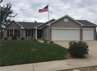 349 Turkey Roost Ln, Troy, MO 63379