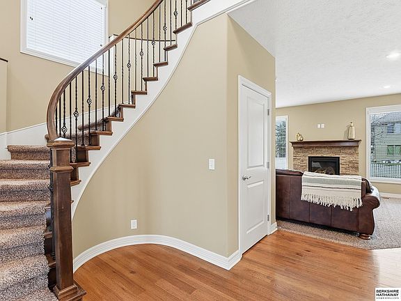 5th image of 17221 Y St