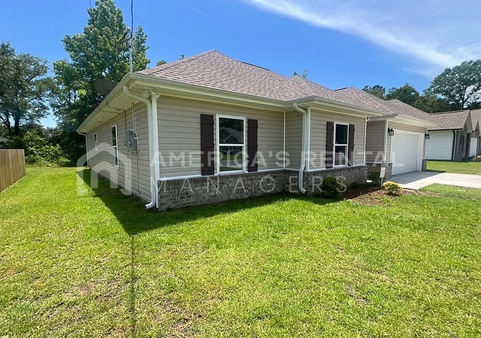 Home for Rent in Bay Minette, AL!! Available to View Now! — Photo 2