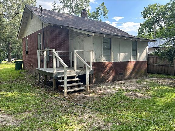 2nd image of 102 Smith Avenue
